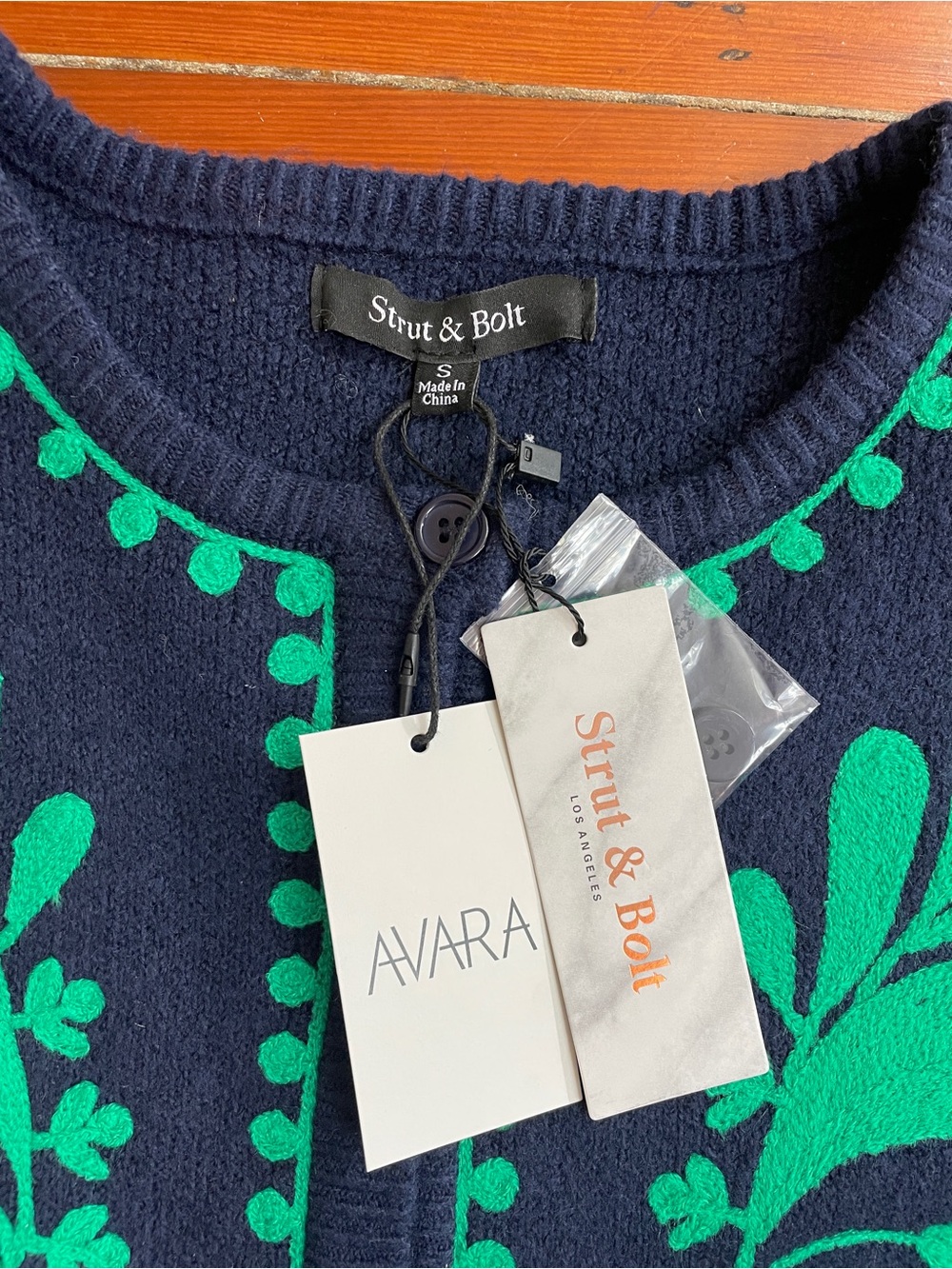 NWT Strut & Bolt Myra Navy Emerald Embroidered Knit Cardigan Jacket Sz S 🧡🎀 - Picture 8 of 10